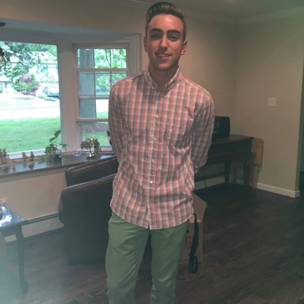 Meet your Posher, Justin